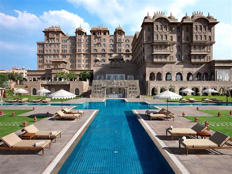 25 Great Hotels In Jaipur Places To Stay In Jaipur Condé Nast