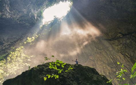 Son Doong Cave The Largest Cave In The World Vietnam Travel