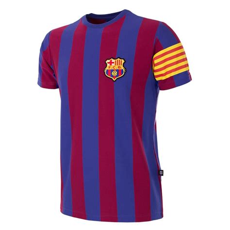 Love for catalunya, barcelona's country, love for football well played and nice to be watched, fair play, good care of teaching yongsters not only to play football, but also in their education and human side. COPA Football - FC Barcelona Aanvoerder Retro T-Shirt ...