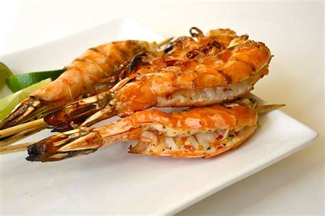 Grilled Jumbo Prawns Seasaltwithfood Jumbo Prawn Recipe Prawn Recipes Grilled Jumbo Shrimp