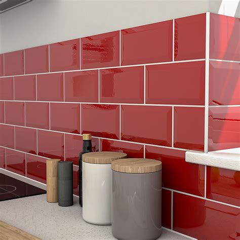 Trentie Red Gloss Metro Ceramic Wall Tile Pack Of 40 L200mm W
