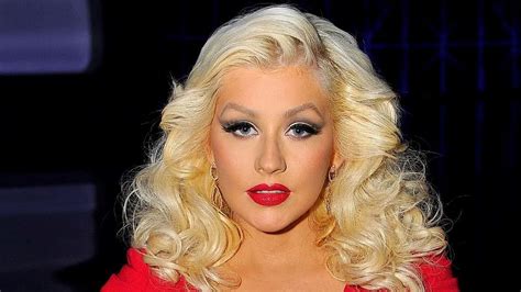 Christina Aguilera Nuevo Single No Es Que Te Extrañe