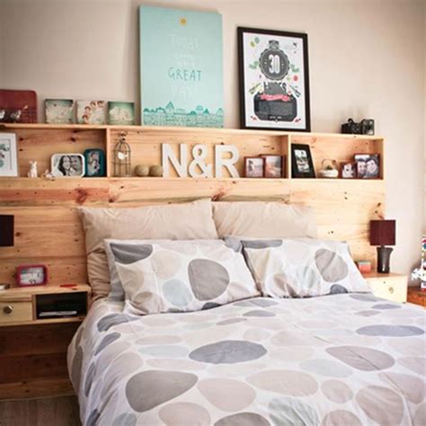15 Diy Wooden Headboard With Shelves Ideas Tossist