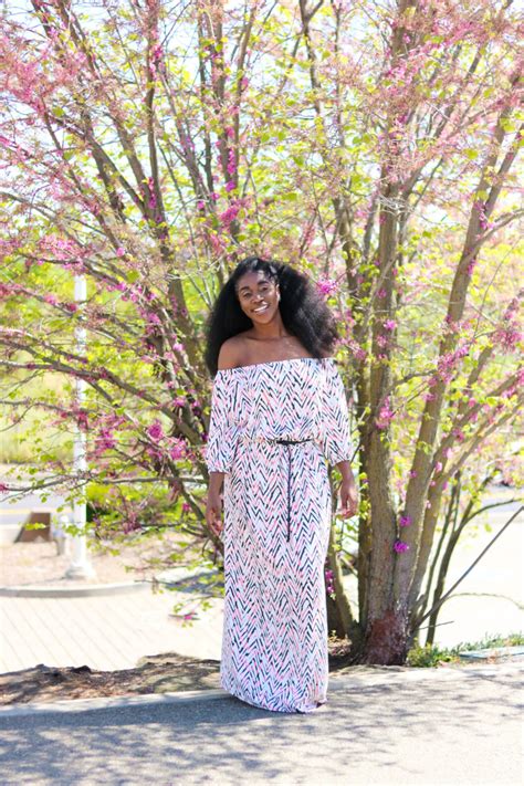 This dress can actually be styled in any number of different ways. DIY Off the Shoulder Maxi Dress Tutorial 5 - Montoya Mayo