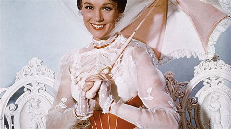 Julie Andrews Memoir Reveals A Saucy Side To Upstanding Mary Poppins