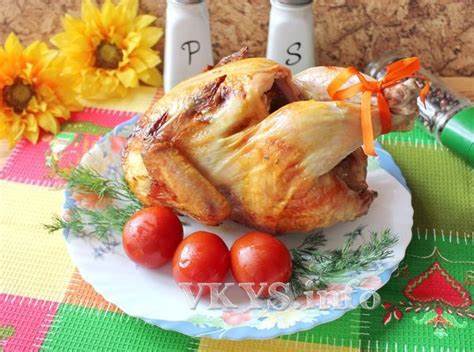 Курица на бутылке в духовке целиком с хрустящей корочкой Картинка - Курица на бутылке в духовке целиком с хрустящей корочкой