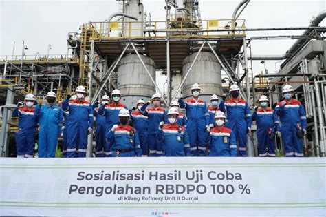 Menurut rencana, kilang minyak tersebut akan mengolah minyak mentah hingga 300 ribu barel per hari dengan kompleksitas di atas 9 nci (nelson complexity index) dan karakteristik produk level euro 5. Pertamina Berhasil Uji Coba BBM dari 100% Minyak Sawit | GIMNI