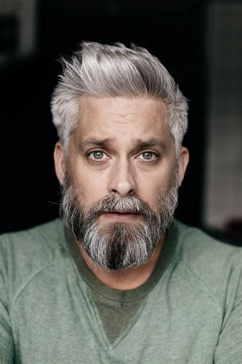 It is the trendiest men's hairstyle right now, and, when styled the right way. Pin on ImCalleArtmark