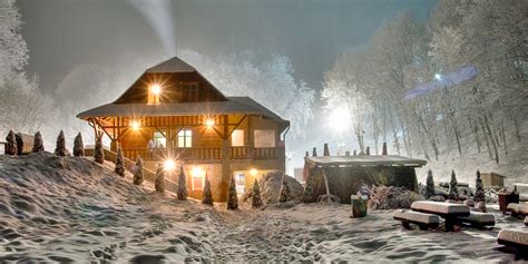 7 vacation rentals and hotels available now. Eplény - Nordica Síaréna - Tekeregj.hu