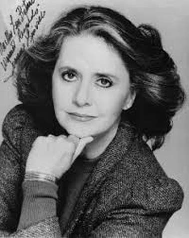 Joanne linville on wn network delivers the latest videos and editable pages for news & events, including entertainment, music, sports, science and more, sign up and share your playlists. Joanne Linville (15 de Janeiro de 1928) | Artista | Filmow