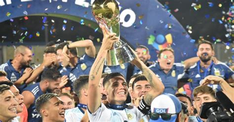 Trabajó de remisero y almacenero, durante la pandemia se entrenó en las plazas y hoy debutó con un triunfo en tokio: El fútbol en los Juegos Olímpicos de Tokio 2021 será Sub ...