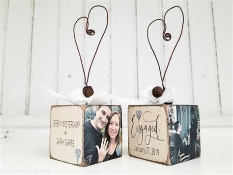 Personalized wedding and engagement ornaments are the perfect souvenirs of your lives together. BEST PERSONALIZED ENGAGEMENT ORNAMENT with PHOTO ...