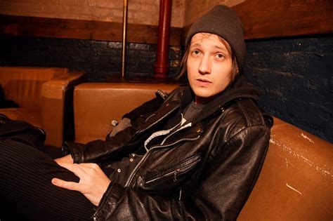 Comedians erik bergstrom & matt koff battle it out at the roastmasters hosted by luis j. A night of 100 One Liners: Erik Bergstrom Fundraiser at Creek & CaveMurphGuide: NYC Bar Guide
