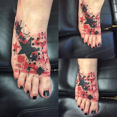 Small star tattoos on foot and shooting star foot tattoos looks very amazing.here thus i have collected some star tattoo designs for foot and you may easily find out star foot tattoo designs online on foot.one thing you need to remember while getting star tattoo designs is that it get. 19+ Star Tattoo Designs, Ideas | Design Trends - Premium ...