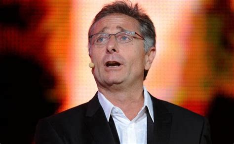 Dopo la messa in onda della 66esima edizione dei david di donatello, su tvblog sarà disponibile una recensione. Paolo Bonolis, l'ultima carta per far resuscitare i David ...