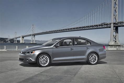 2012 Volkswagen Jetta Review Specs Pictures Mpg And Price