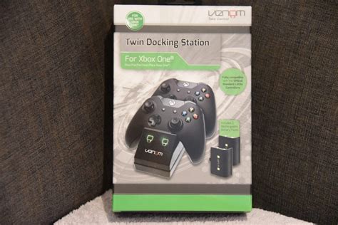 Two Minute Review Twin Docking Station For Xbox One From Venom