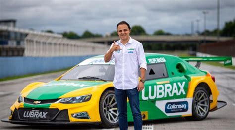 Stock car extreme is a realistic racing game simulating brazilian stock car v8 series, also featuring several extra series and tracks covering a wide variety of racing disciplines. Felipe Massa vai disputar Stock Car 2021 e volta a ...