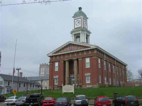 Knox County Courthouse Mt Vernon Ohio Constructed Betwee Flickr
