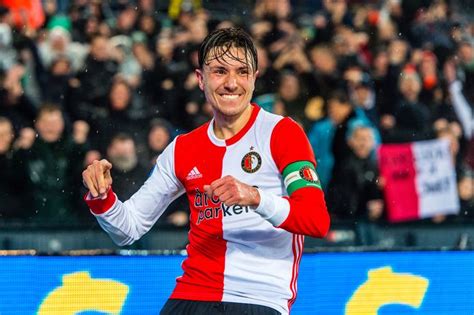 Jun 23, 2021 · steven berghuis staat mogelijk voor de gevoeligste transfer die je als feyenoorder kan maken: Berghuis spreekt: 'De topsportsfeer is terug bij Feyenoord ...