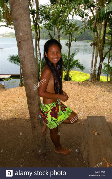 Along River Embera Girls