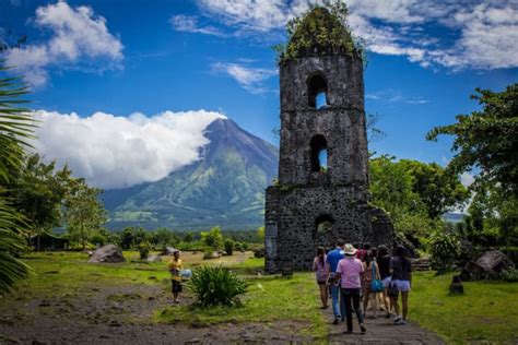 Touring The Historical Cagsawa Ruins In Legazpi City Albay Hubpages