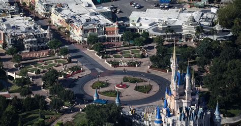 Disney World Set To Reopen In July Famous Reporters