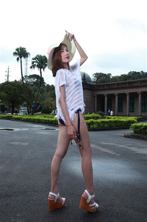 beautiful and sexy taiwan bikini girl 黃艾比 flickr