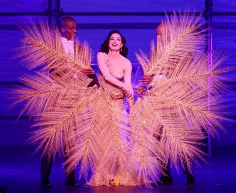 Dita Von Teese Nude And Sexy 51 Photos The Fappening