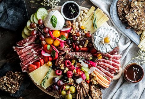 Christmas Cold Cut Platters And Italian Delicacies To Make