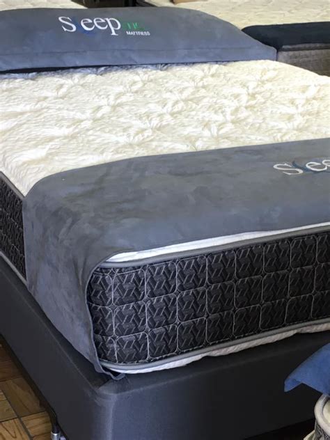 Visit arhaus in louisville for exclusive living, dining, bedroom and outdoor furniture and decor. Mattress Prices - Louisville Mattress | Louisville, KY ...