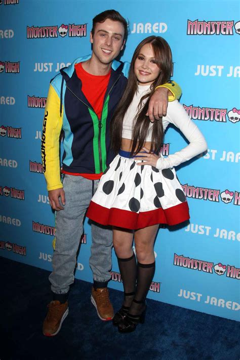 Kelli Berglund Just Jareds Throwback Thursday Party In Los Angeles