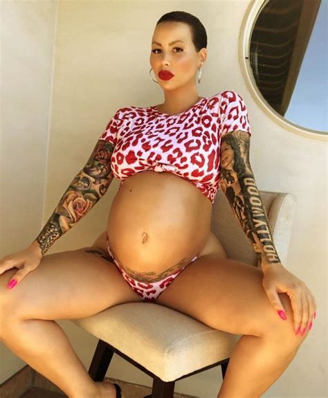 Amber Rose Pregnant Topless And Sexy 2 Photos The Fappening