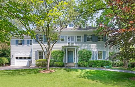 635 Rosewood Ave Winnetka Il 60093 Mls 09145406 Zillow
