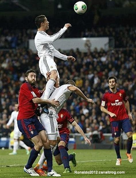 Incredible Jump Cristiano Ronaldo Hanging In The Air Cristiano Ronaldo