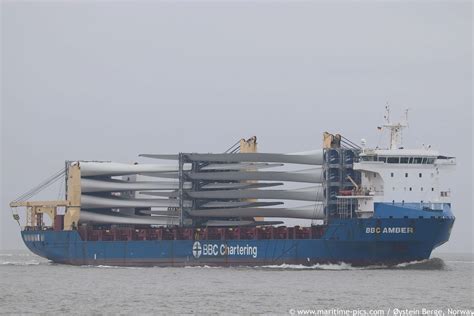 Bbc Amber Passing Cuxhaven 6 May 2023 On Her Way From Izmir To Vaasa Maritime Pics