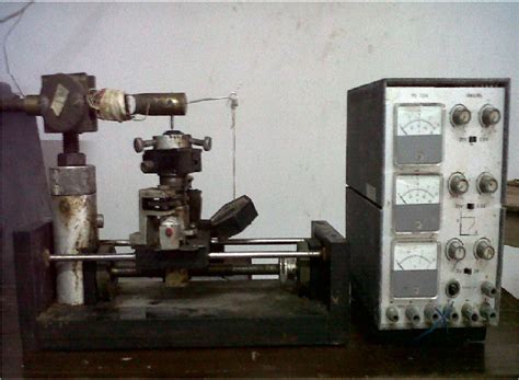 The Pin On Disc Wear Tester Machine Download Scientific Diagram