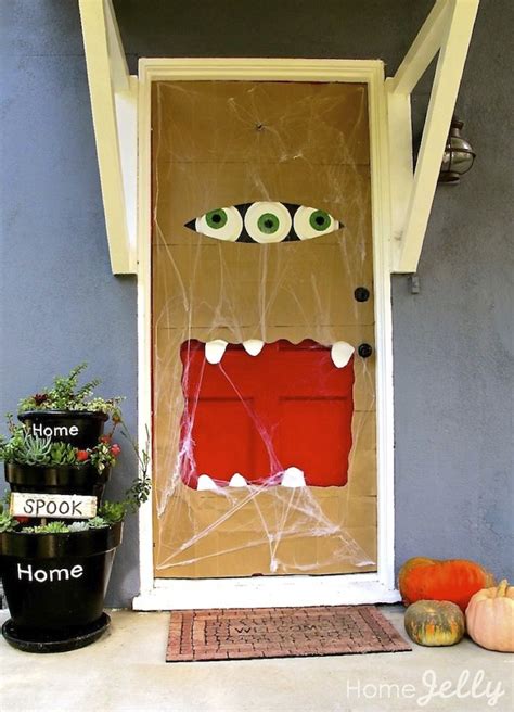 Paper Bag Door Monster With Paper Plate Eyes Spooky Halloween Diy Deco