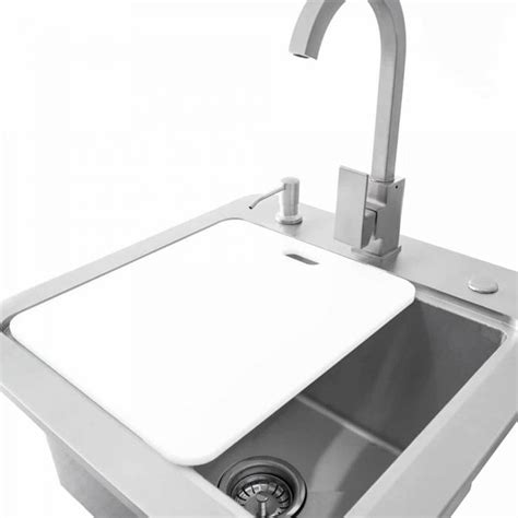 Coyote 21 Inch Sink And Faucet Wdrain And Soap Dispenser