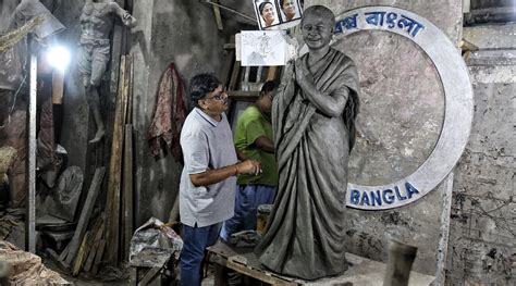 Mamata Banerjees Goddess Like Idol With 10 Hands To Adorn Kolkata