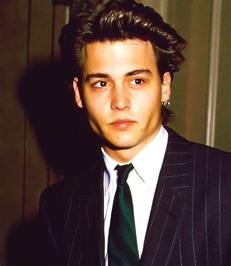 Share the best gifs now >>>. 5 Bizarre Characters Where Johnny Depp Looked Normal ...