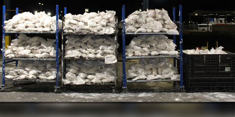 Customs And Border Patrol Officers Seize 18 6m In Meth At Texas Entry Point Exceptional Drug