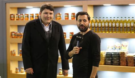 Çiftlik bank ile ilgili tansiyon bir türlü düşmek bilmiyor. Çiftlik Bank: bir yılda 551 milyon kazanç. 120 milyon TL ...