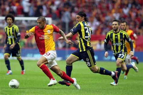 Kadıköy'deki lig maçlarında fenerbahçe 73, galatasaray ise 33 gol attı. Galatasaray Fenerbahçe Canlı Izle