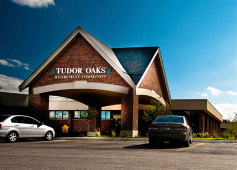 Tudor Oaks Senior Living Community Assisted Living And Memory Care Muskego Wi 53150 2 Reviews