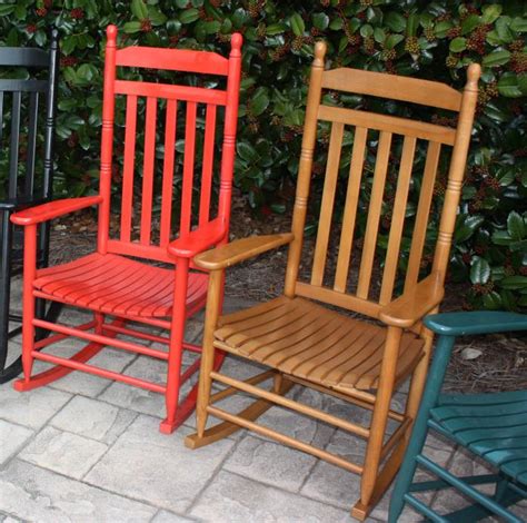 Shop country rocking chairs at 1stdibs, the world's largest source of country and other authentic period furniture. Pair of Country Style Slat Back Rocking Chairs - 410RTA