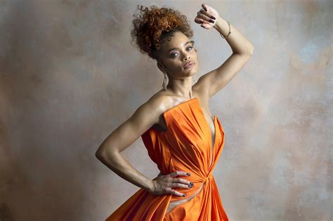 Самые новые твиты от andra day (@andradaymusic): Everything is written on Andra Day's voice in 'The United States vs. Billie Holiday' - Los ...
