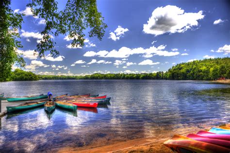 11 Amazing Massachusetts Lakes To Visit This Summer