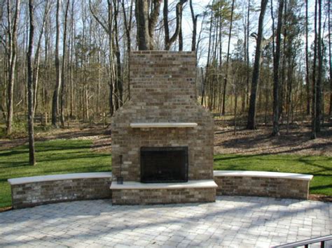 Create stylish outdoor living spaces with the bordeaux™ series, which features a timeless stacked stone design with smooth cast stone accents. Stone Masonry Projects - Outdoor Contracting - Outdoor ...