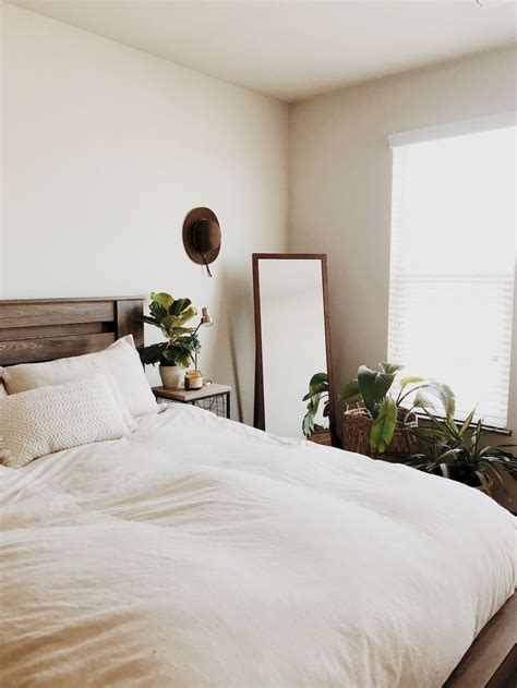 Trying to find some of the most fascinating plans in the online world? 50+ Cheap Bedrooms Makeover Ideas You Really Need | Cheap ...